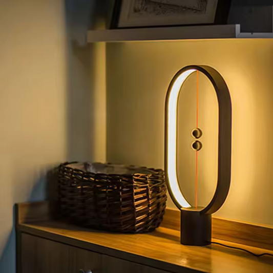 Elegant Liten Bordslampa med USB-laddning och Varm Vit LED-ljus – Stilren Heminredning för Läsning och Avkoppling 1