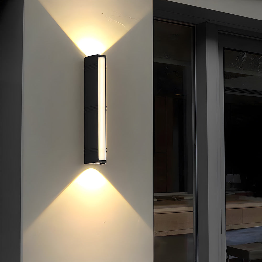 High Lumen Outdoor Wall Light – Weatherproof LED Fixture for Patios, Garages, and Pathways – Modern Black Design 13