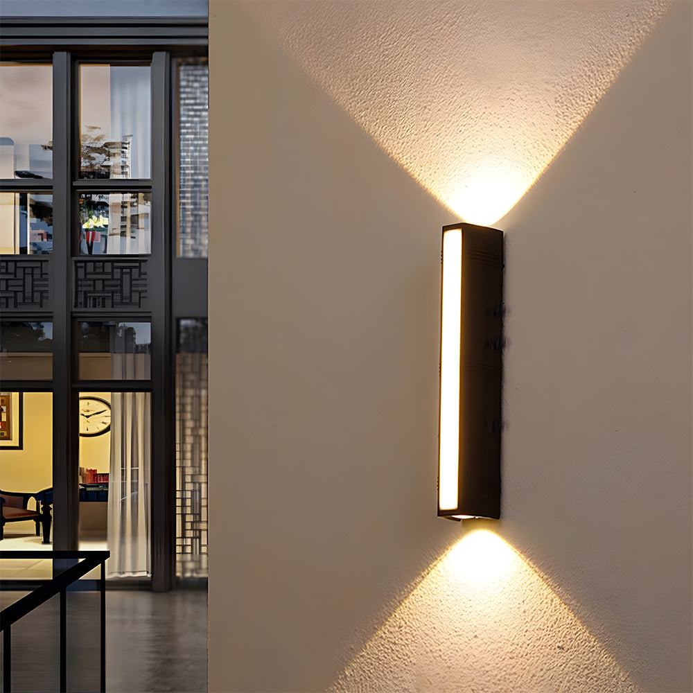 High Lumen Outdoor Wall Light – Weatherproof LED Fixture for Patios, Garages, and Pathways – Modern Black Design 14