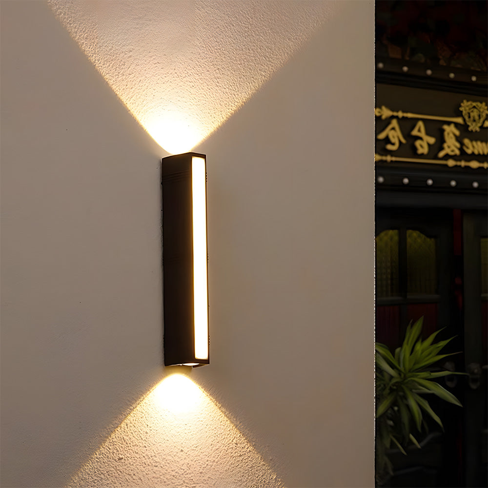 High Lumen Outdoor Wall Light – Weatherproof LED Fixture for Patios, Garages, and Pathways – Modern Black Design 9