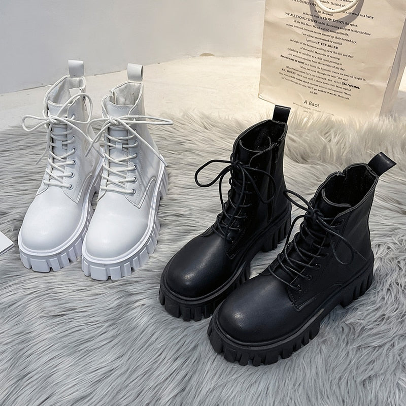 Black Ankle Boots for Women with Arch Support | Stylish Orthopedic Comfort 1