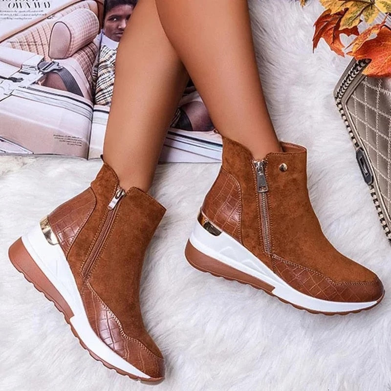 Black Ankle Boots for Women with Arch Support and Zip Closure – Stylish, Comfortable Everyday Footwear 2