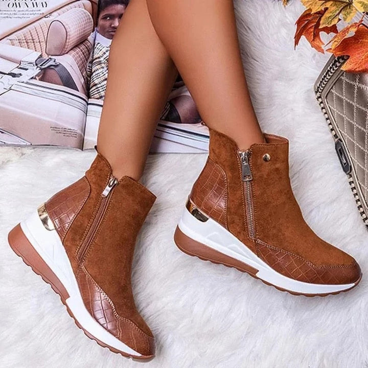 Black Ankle Boots for Women with Arch Support and Zip Closure – Stylish, Comfortable Everyday Footwear 2