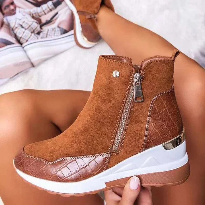 Black Ankle Boots for Women with Arch Support and Zip Closure – Stylish, Comfortable Everyday Footwear 4