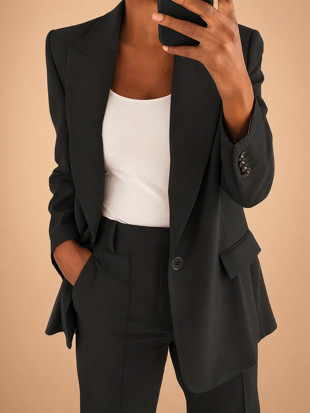 Elegant Two-Piece Women's Suit for Versatile Style