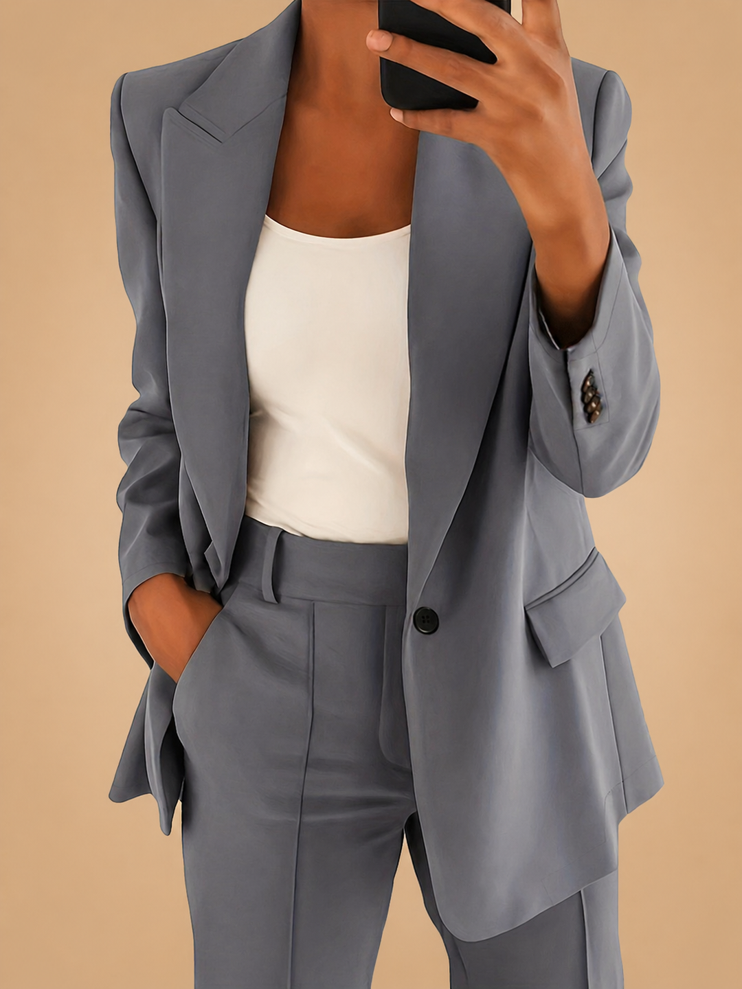 Elegant Two-Piece Women's Suit for Versatile Style