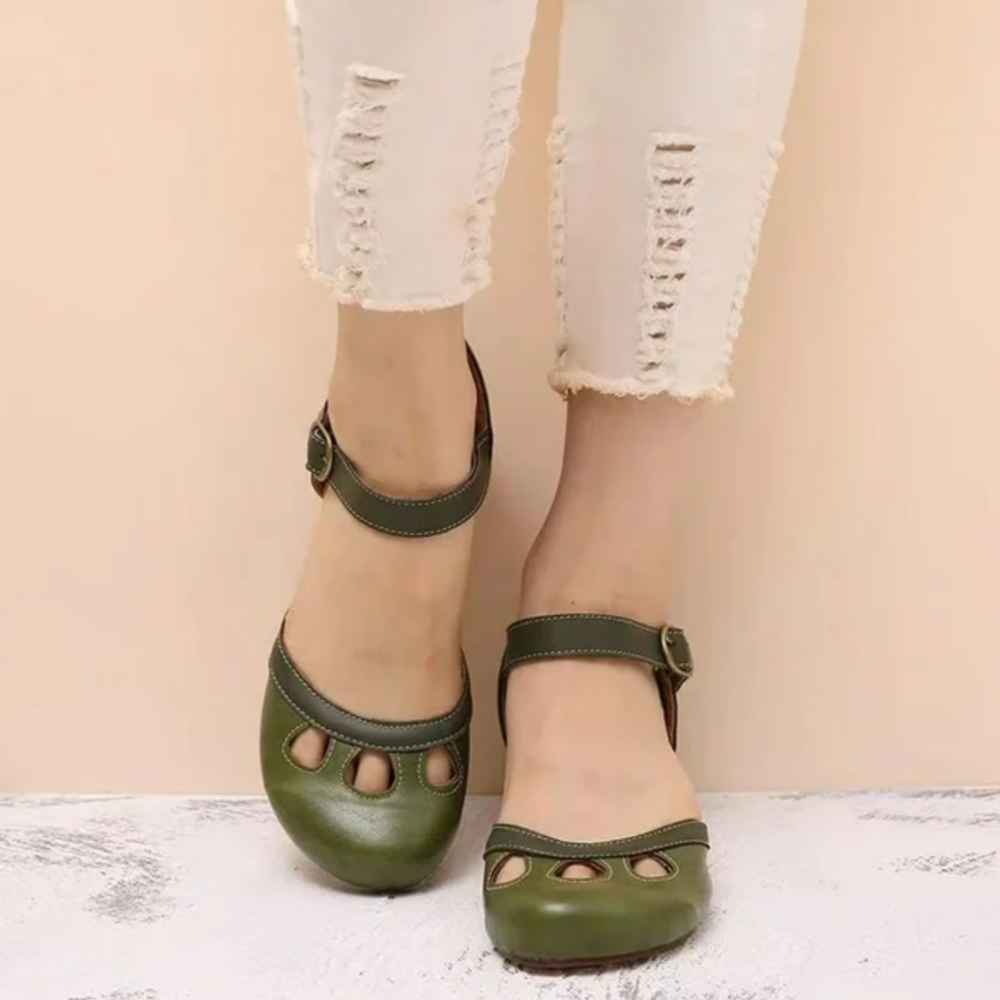 Comfortable Low-Heeled Women's Sandals - Stylish Footwear with Arch Support for All-Day Comfort 1