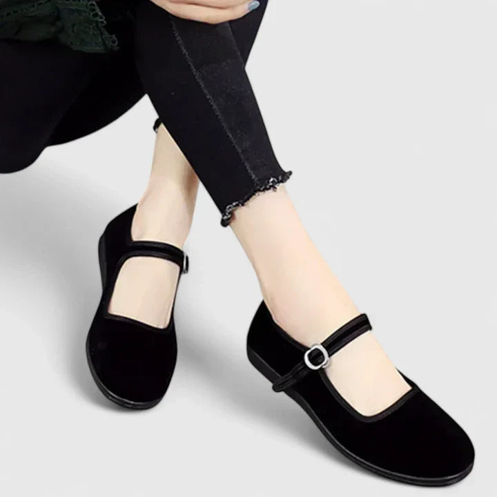 Comfortable Women’s Orthopedic Shoes for All-Day Support 3