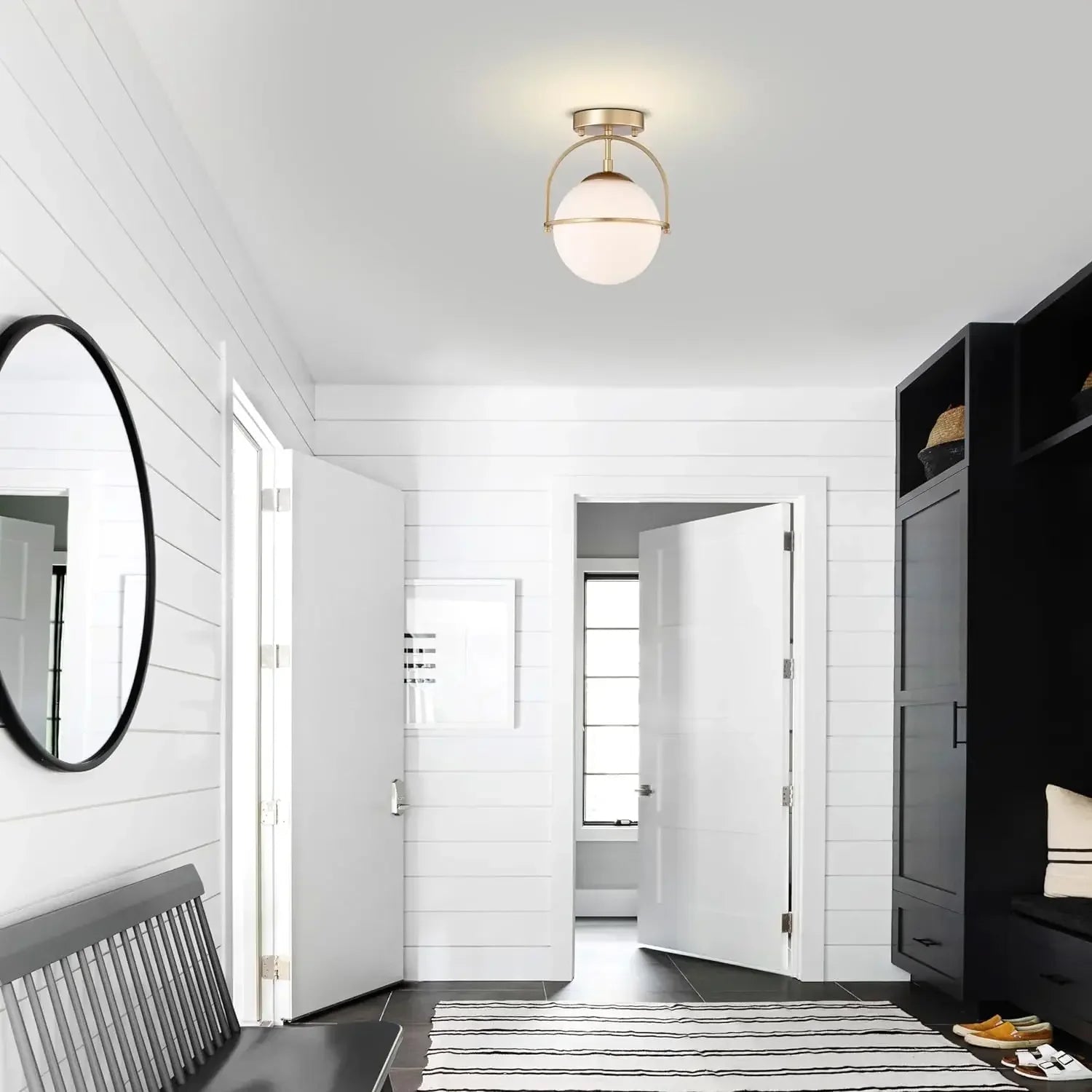 Corinna - Skandinavisk taklampa i mjölkglas 2