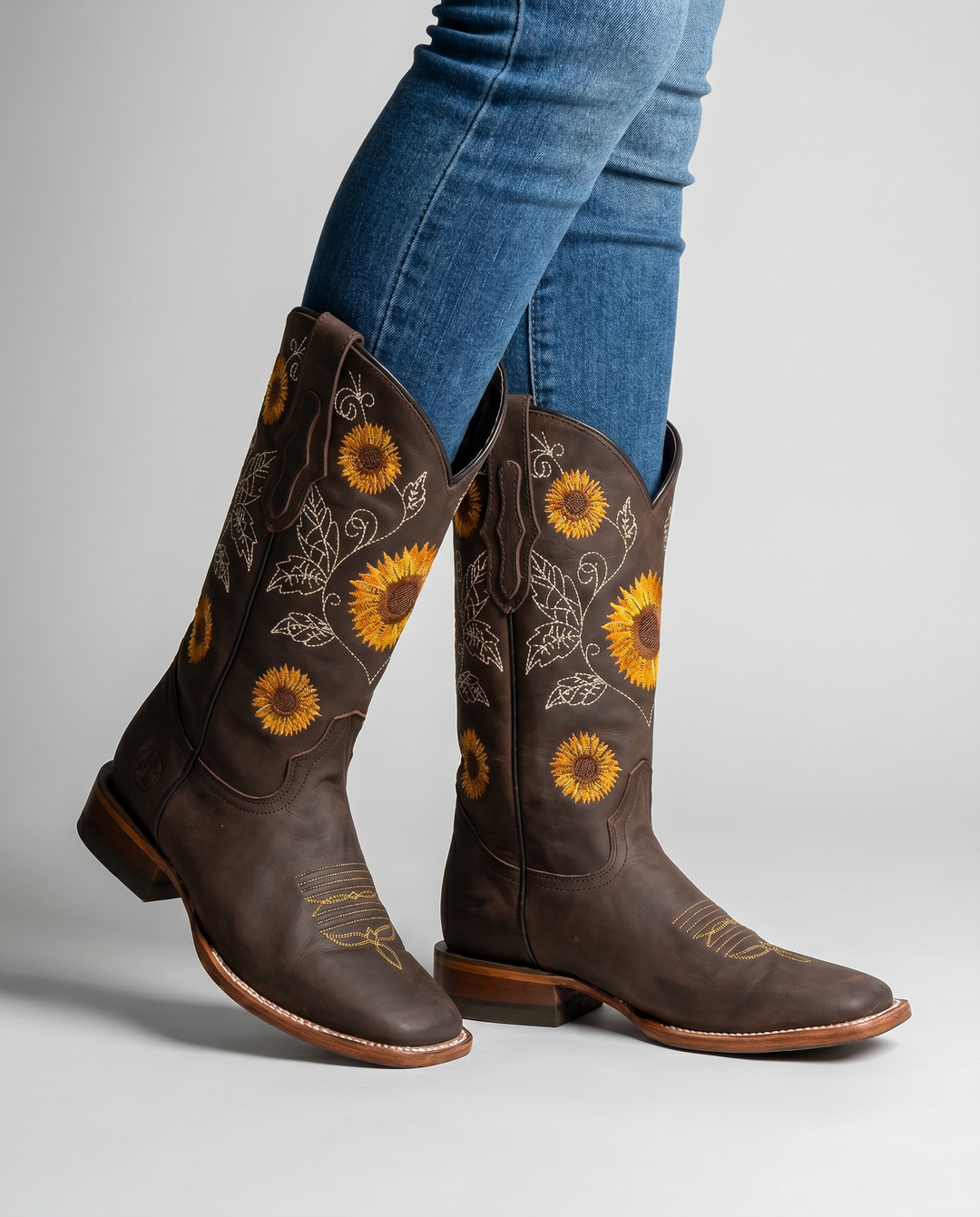 Cowgirl Boots for Women with Orthopedic Arch Support and Floral Embroidery, Stylish Western Boots 4
