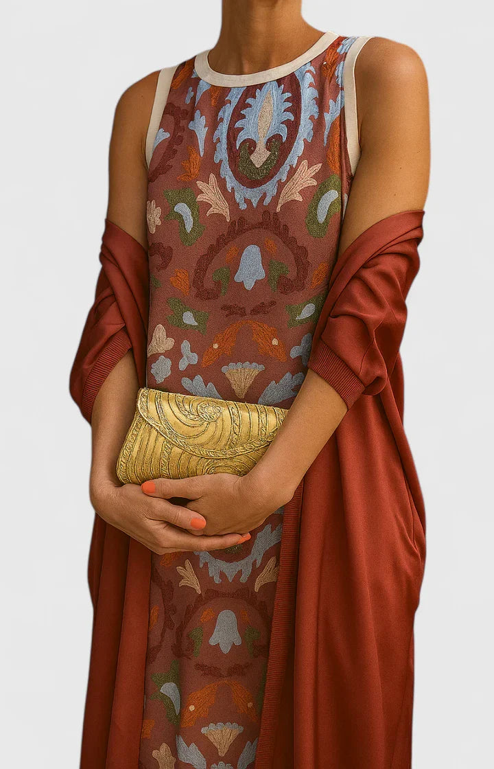 Elegant Dress for Formal Occasions - Timeless Style and Comfort 2