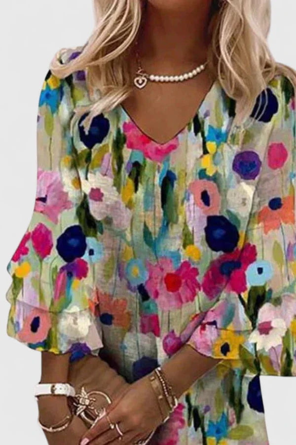 Elegant Floral Mini Dress with V-Neckline for Chic Style 2