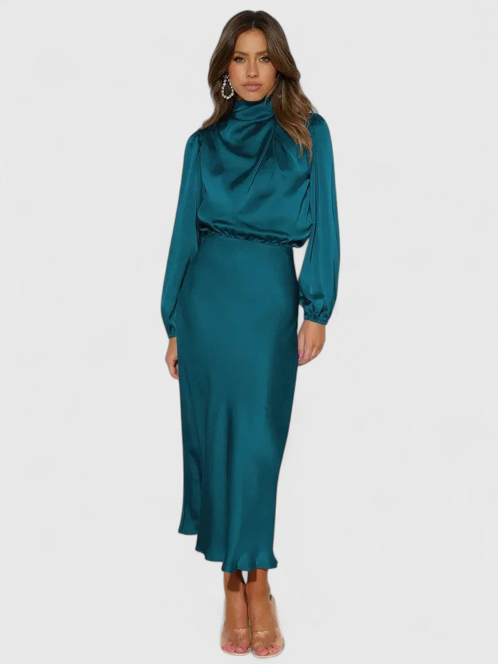 Elegant Maxi Dress with Lantern Sleeves and A-Line Silhouette 1
