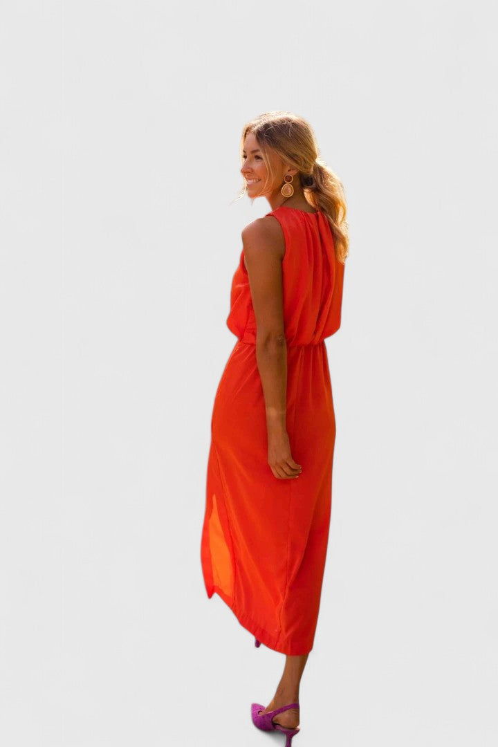 Elegant Midi Dress for Effortless Summer Style 1