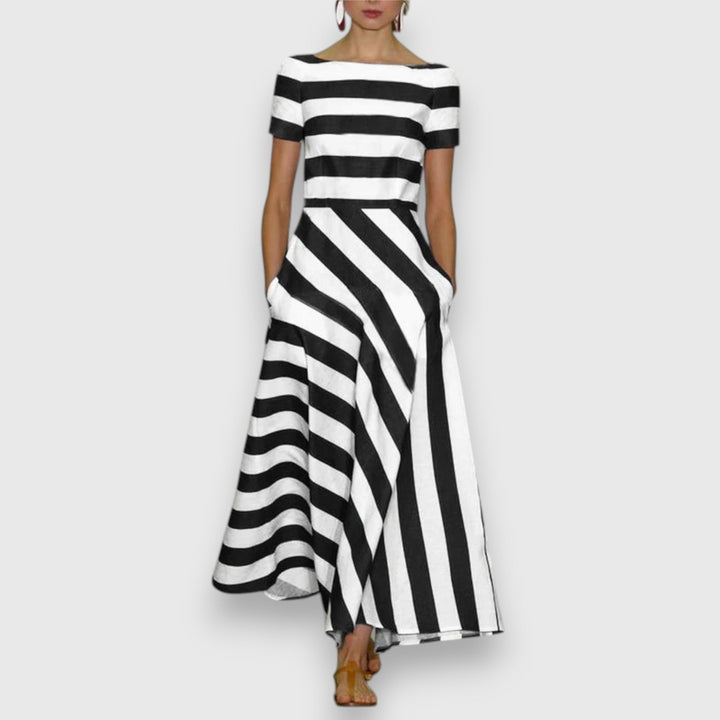 Elegant Sophisticated Dress for Versatile Occasions - Timeless Style 2