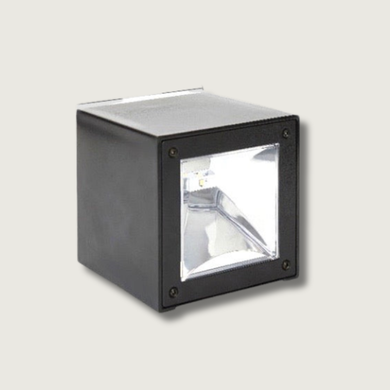 Elegant Utomhusvägglampa med Solenergi för Stämningsbelysning – Väderbeständig och Långvarig 1