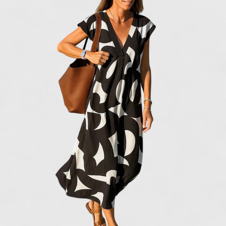 Elegant V-Neck Black Dress - Versatile Cocktail or Formal Dresses for Women 0