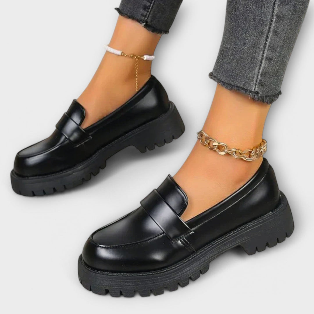 Elegant Women Loafers for Comfort and Style 0