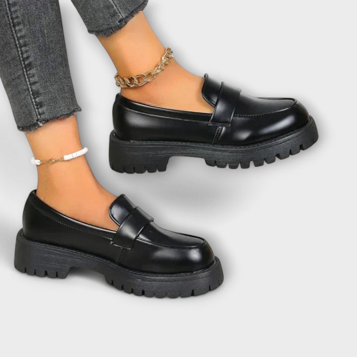 Elegant Women Loafers for Comfort and Style 4