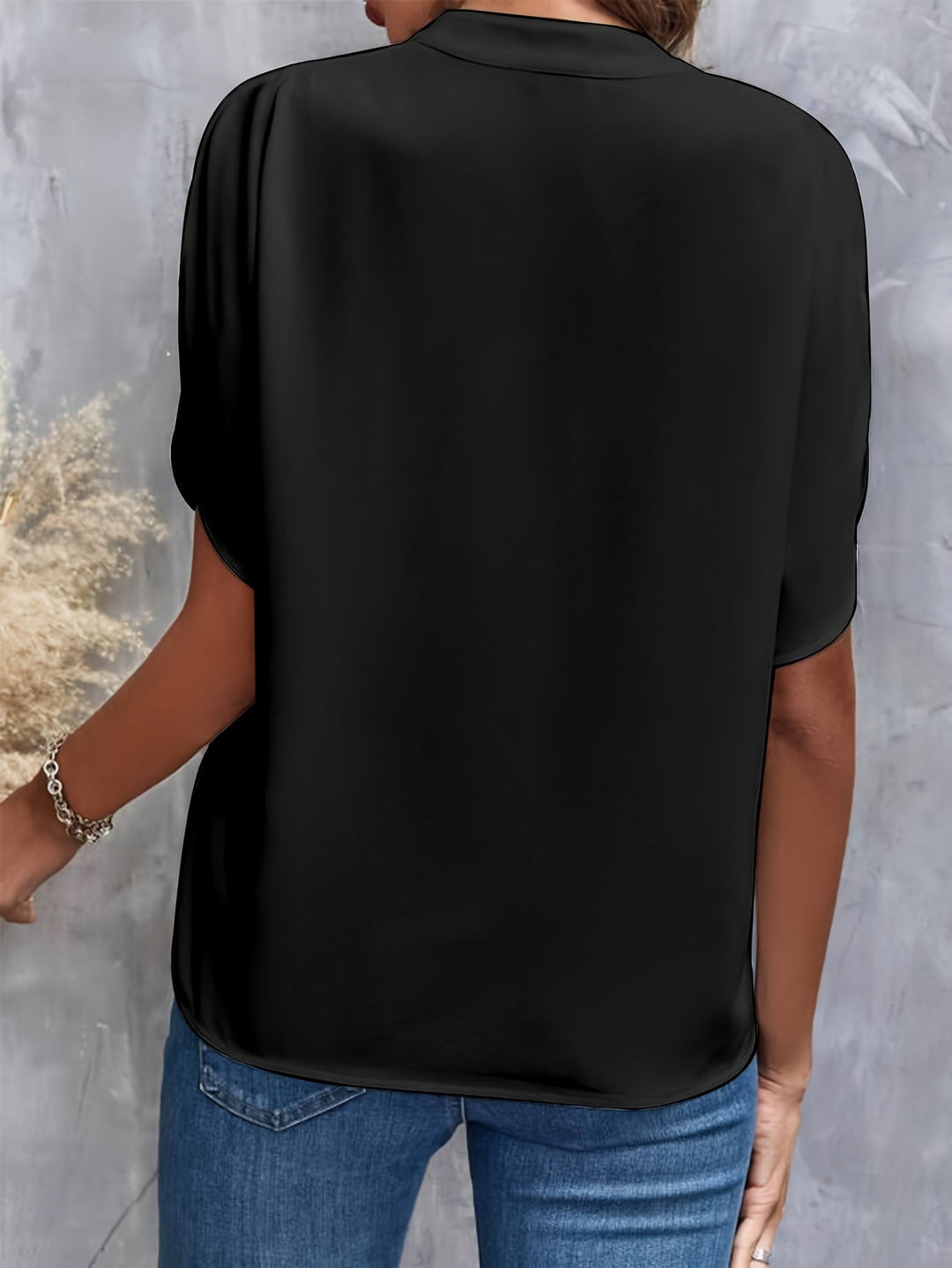 Elegant Women's Blouse - Chic Summer Tops for Women, Comfortable Fashion Top for Casual and Formal Occasions 6