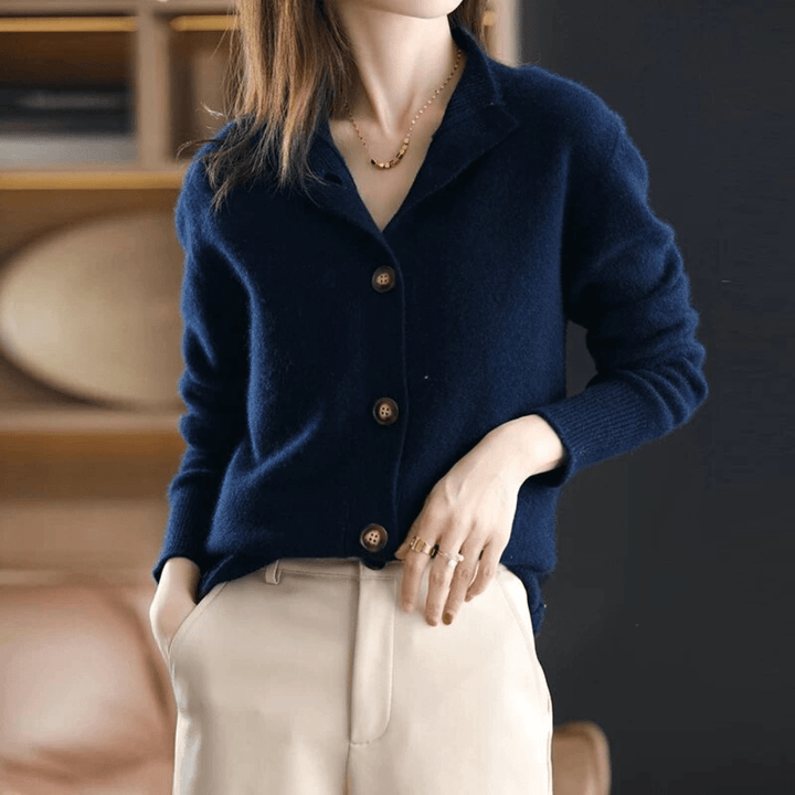 Elegant Women’s Lightweight Knit Cardigan for Layering and Everyday Wear 4