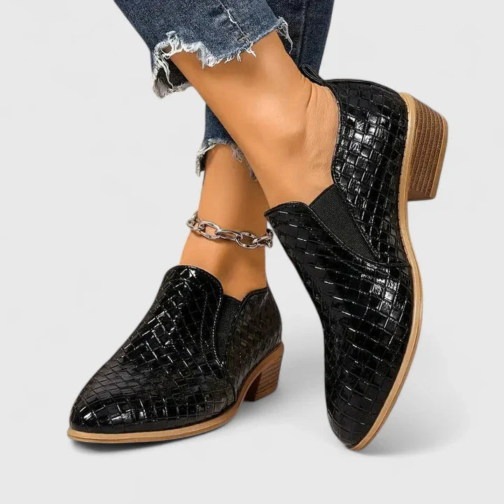 Elegant Women's Orthopedic Shoes for All-Day Comfort and Support 0