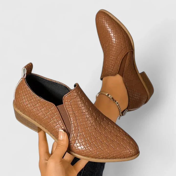 Elegant Women's Orthopedic Shoes for All-Day Comfort and Support 1
