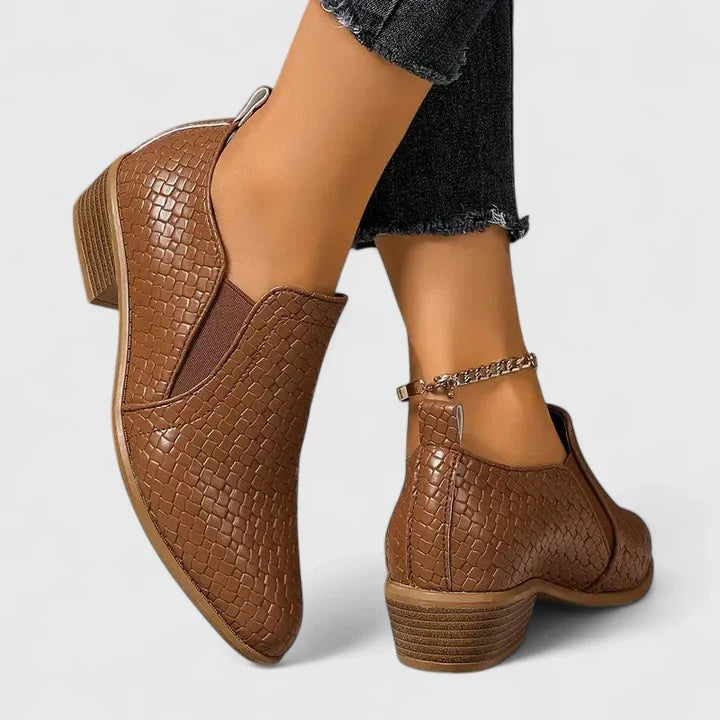 Elegant Women's Orthopedic Shoes for All-Day Comfort and Support 2