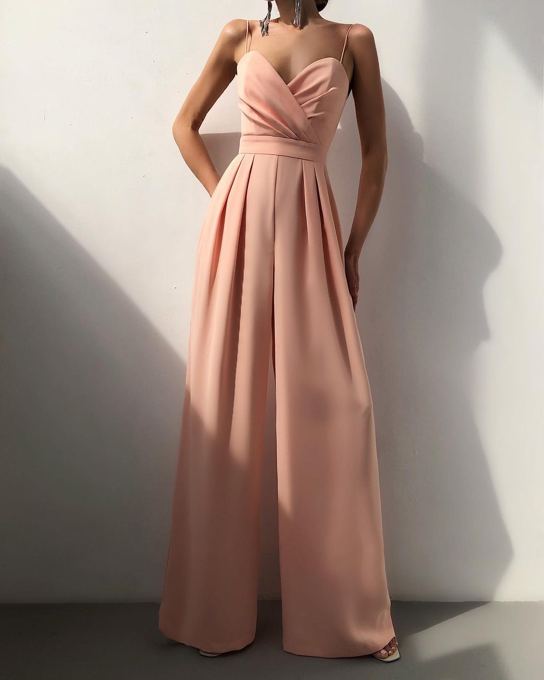 Elegant Women's Overall with High Waist and Slim Silhouette 11