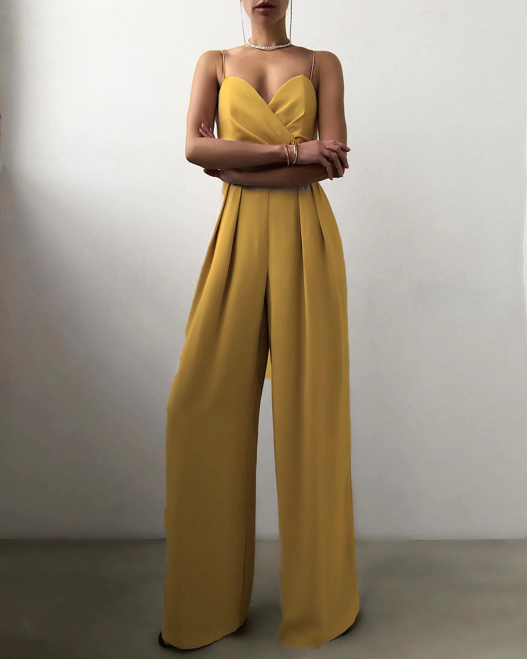 Elegant Women's Overall with High Waist and Slim Silhouette 9