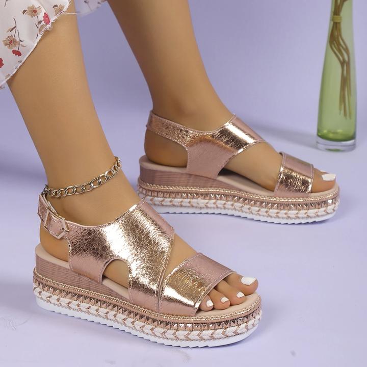 Elegant Women's Platform Sandals with Metallic Finish - Stylish Comfort for Any Occasion 1