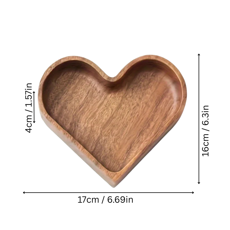 Hjärtformade Serveringsbrickor i Furu – Set med 4 Utsökta Träbrickor för Elegant Servering 1