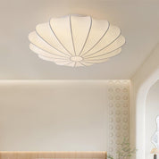 Koralia - snäckformad tygtaklampa med elegant design 3