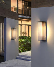 Långvarig LED Utomhuslampa för Fasadbelysning – Hållbar och Stilren Utetbelysning i Aluminium och Akryl 2