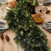 LichtLuxe | Konstgjord tallflicka med LED-lampor för festlig dekoration 3