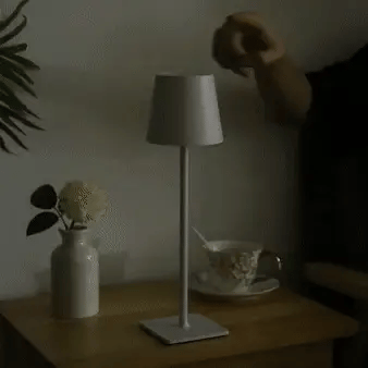 Modern uppladdningsbar trådlös LED-bordslampa | Bärbar belysning för hem, kontor och utomhusbruk 1