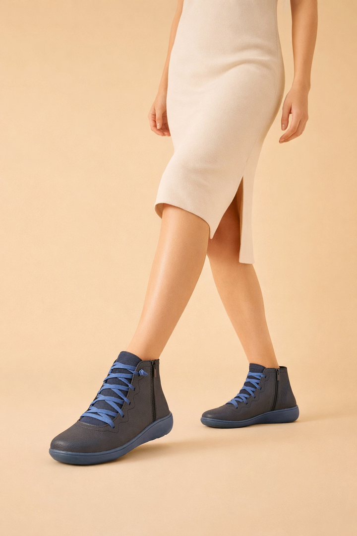 Orthopedic Black Ankle Boots for Women - Stylish Arch Support & Comfort 3
