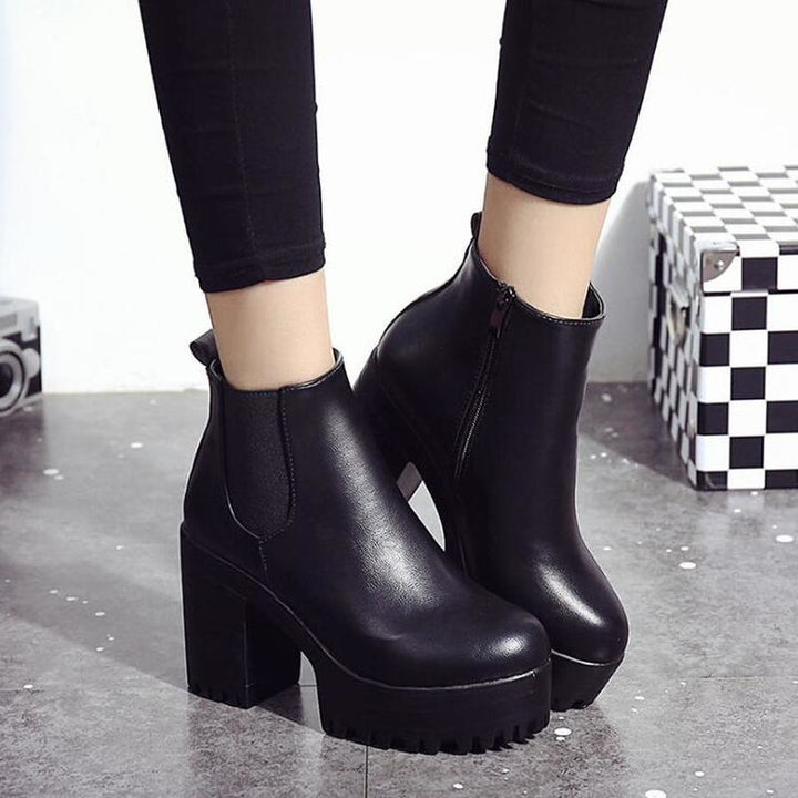 Orthopedic Black Ankle Boots with Stable Platform and Arch Support for Women 0