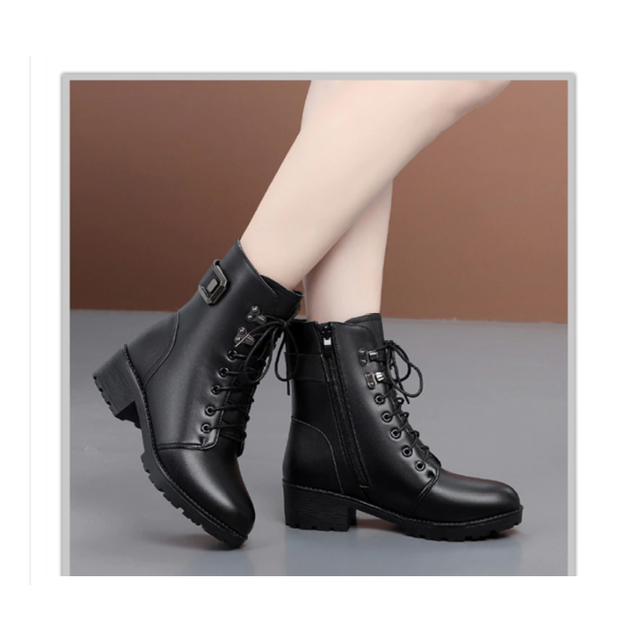 Orthopedic Black Lace-Up Women's Boots with Arch Support and Warm Lining 1