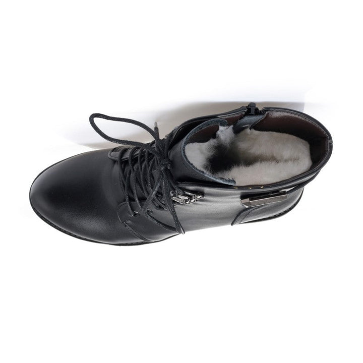 Orthopedic Black Lace-Up Women's Boots with Arch Support and Warm Lining 2