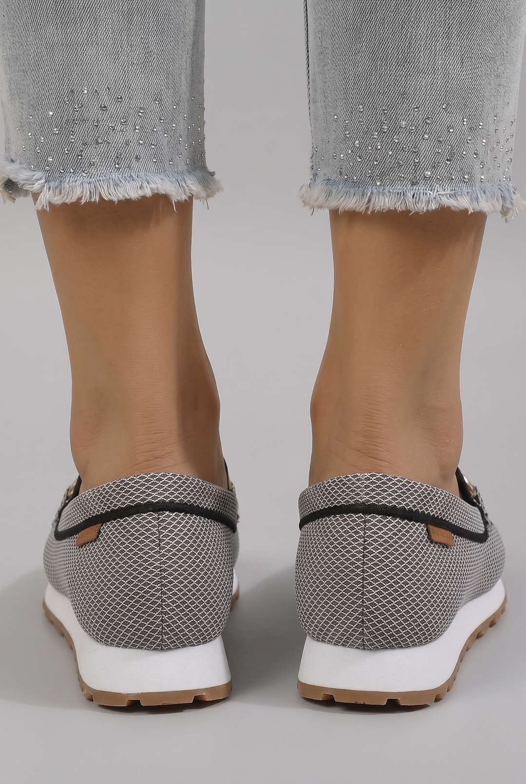 Orthopedic Women's Loafers with Arch Support and Breathable Textured Mesh 4