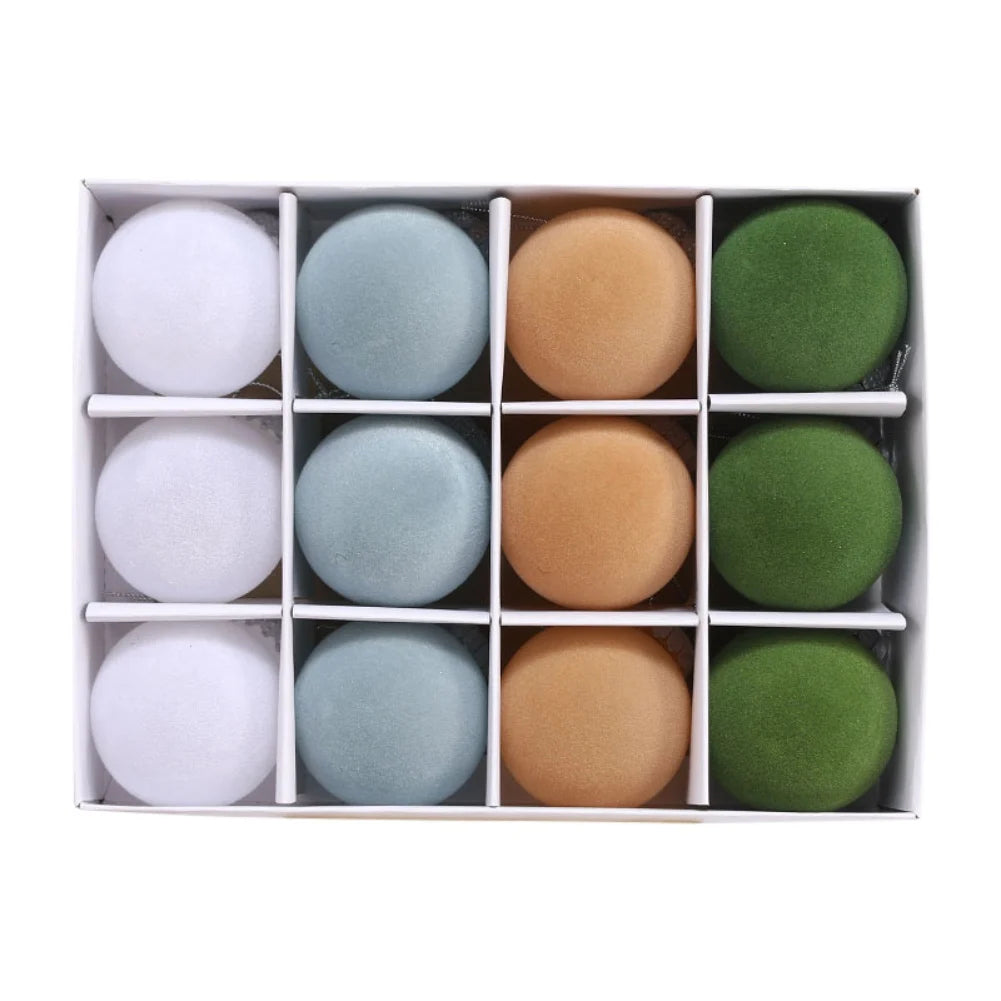 Sammetsprydnader | Flockade julkulor för elegant dekoration 0