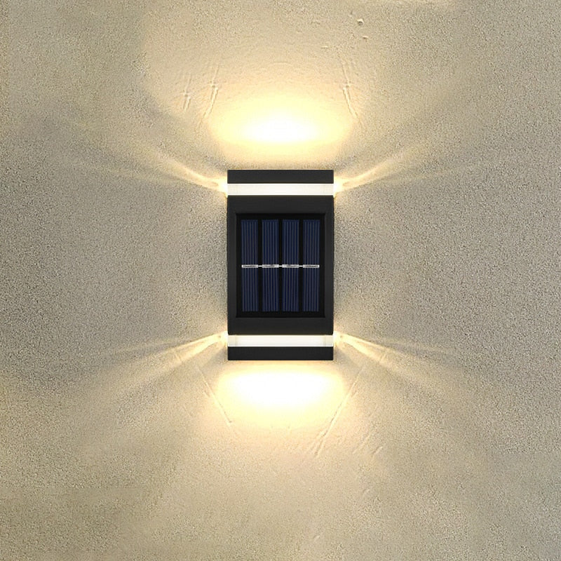 Solar Vägglampa med Elegant Design och Energieffektiv LED – Perfekt för Trädgårdsbelysning 2