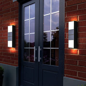 Solcellsdriven Trädgårdslampa med Vattentålig Design och Automatisk Ljusdetektion – Modern Utomhusbelysning 4