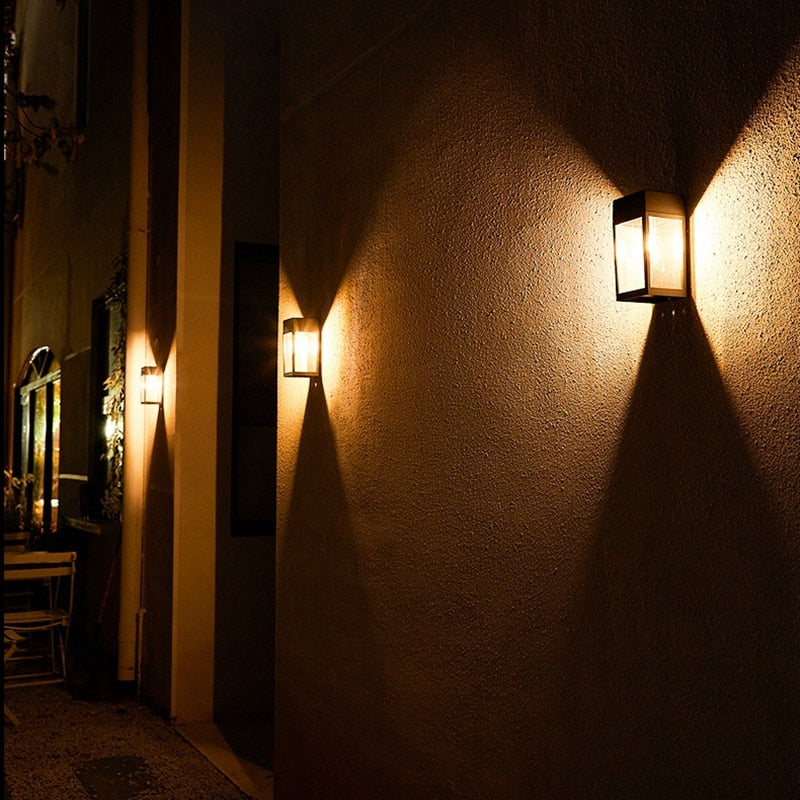 Solcellsdriven Vägglampa för Trädgårdsstaket med IP65 Vattentålig Design 3