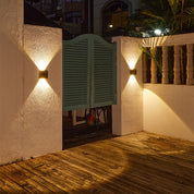 Solcellsvägglampa Utomhus med Automatisk Sensor – Vattentålig Trädgårdsbelysning för Elegant Utebelysning 6