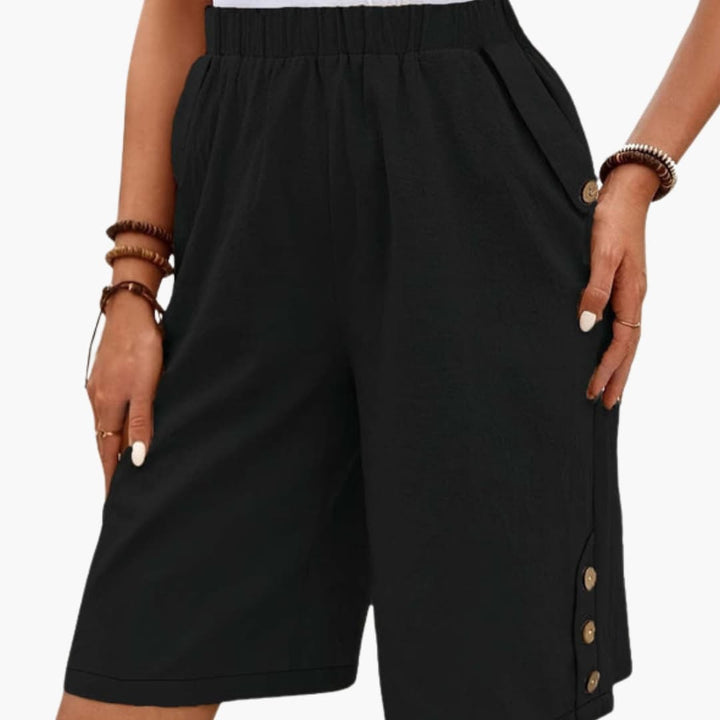 Stylish Women's Shorts with Elastic Waist and Button Accents for Summer Casual Wear 1