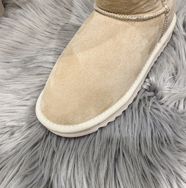 Warm Winter Boots with Soft Lining and Durable Grip for Cold Weather 5