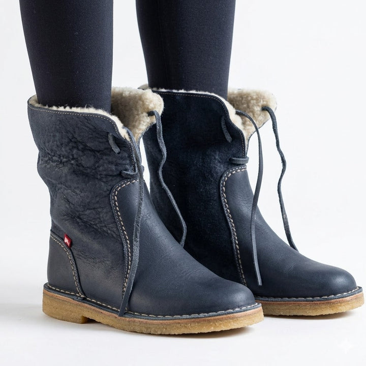 Waterproof Orthopedic Snow Boots Women with Arch Support and Fur Lining for Winter Comfort 0