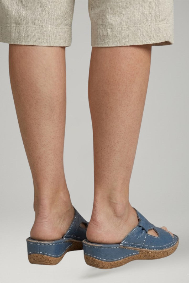 Women Orthopedic Sandals with Adjustable Straps and Arch Support Flat Sole 4
